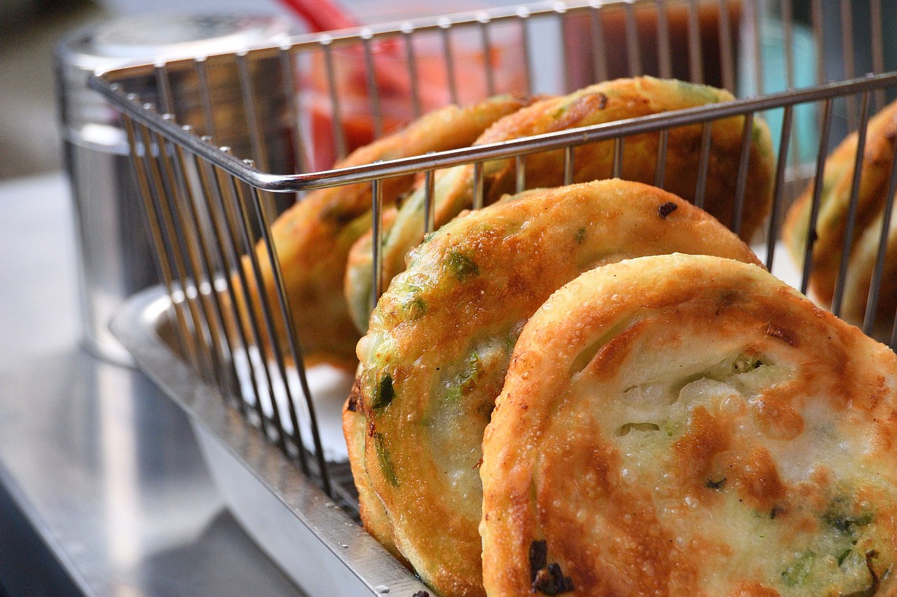 乡村餐饮业的兴起，探索地方美食新闻报道